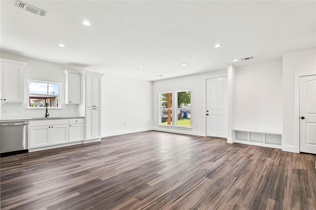 Lake View Add - Residential Lease