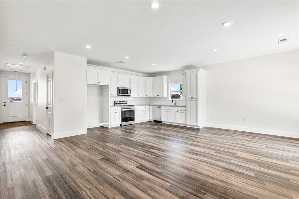 Lake View Add - Residential Lease