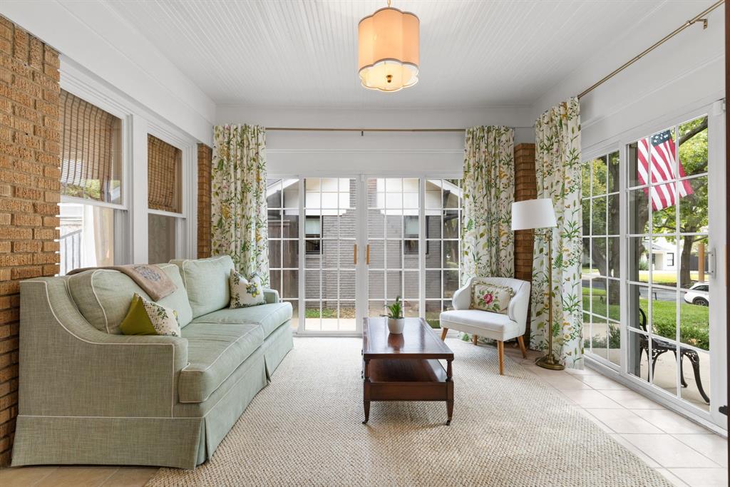 GREENLAND HILLS 1ST SECTION - Residential