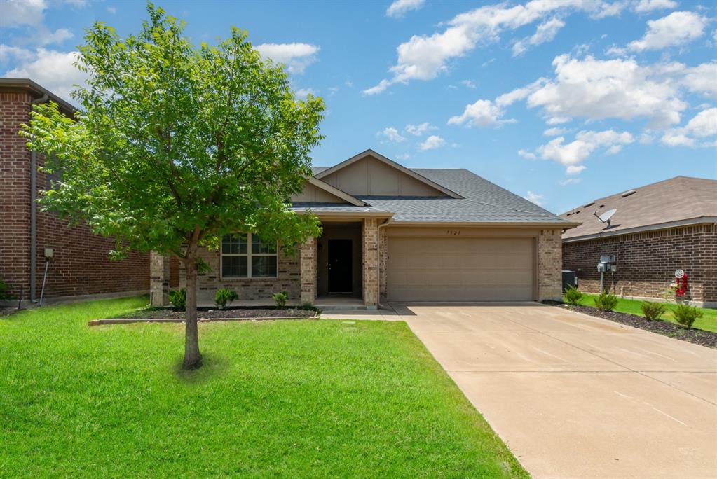 7521 Captain Lane