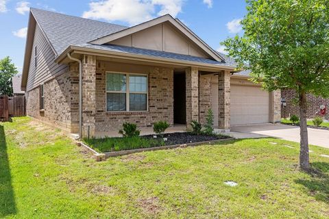 7521 Captain Lane Fort Worth TX 76179