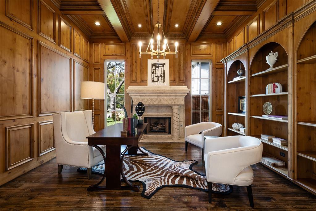 Manchester Downs - Residential