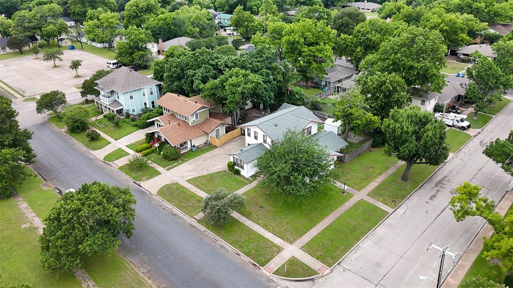 Ennis - Residential