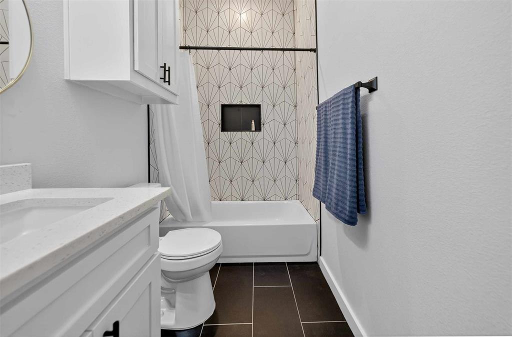 Del Mar Sub - Residential