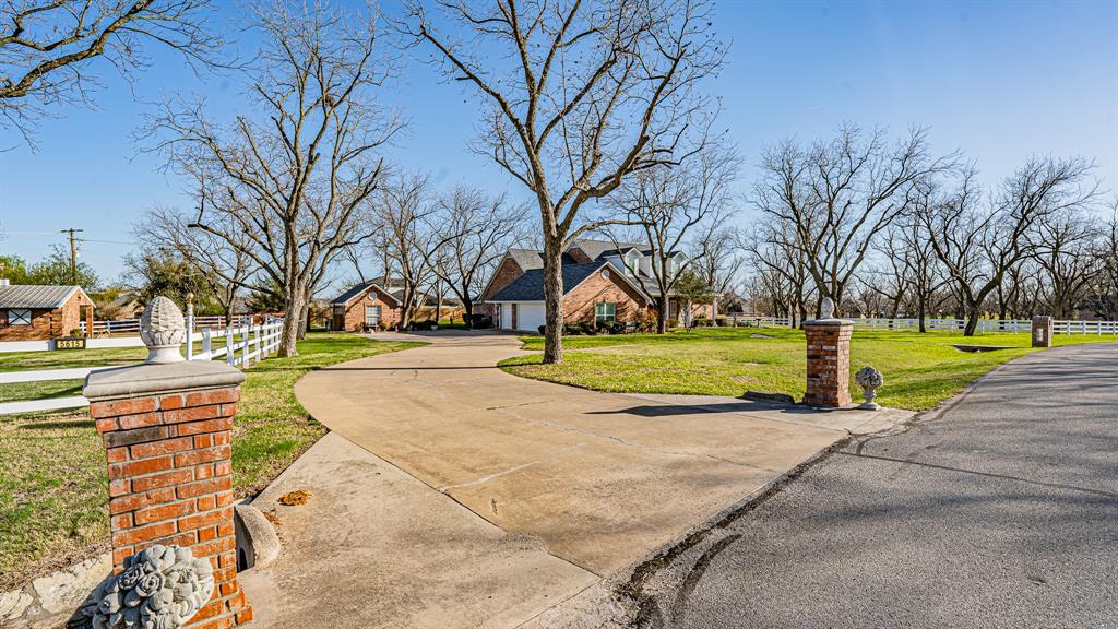 5615 Equestrian Court