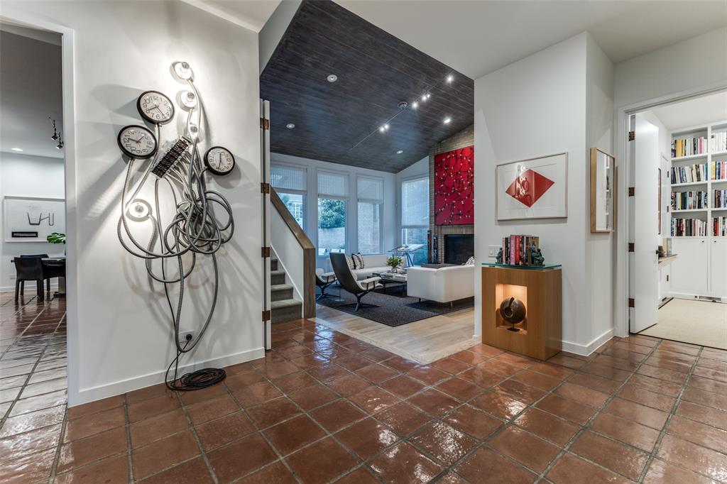 4116 Shenandoah Street