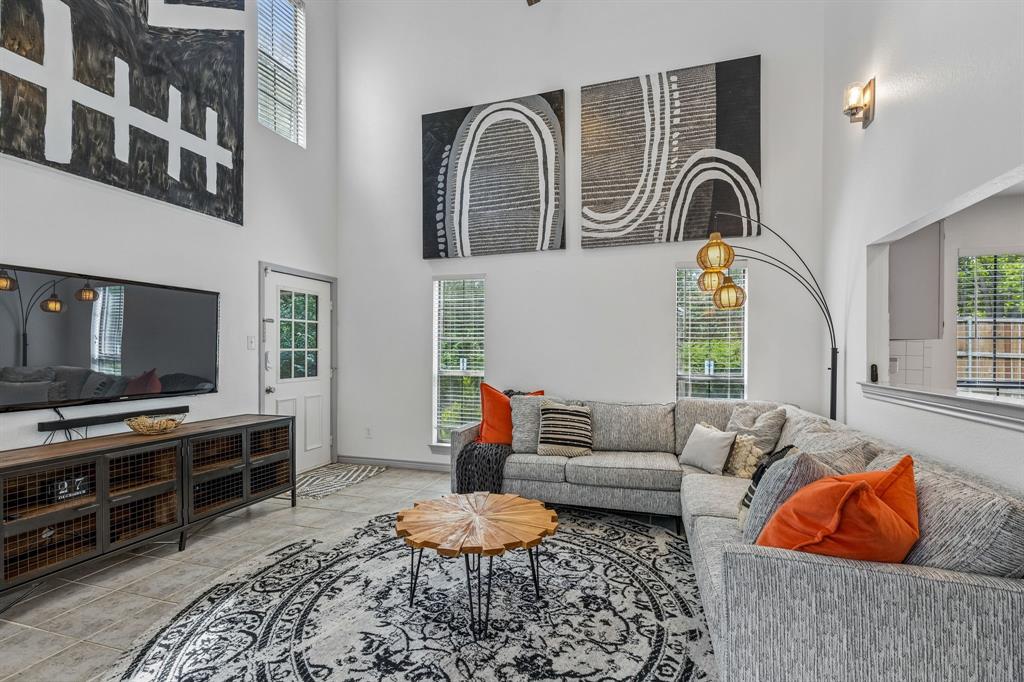 Shore Crest Estate - Residential