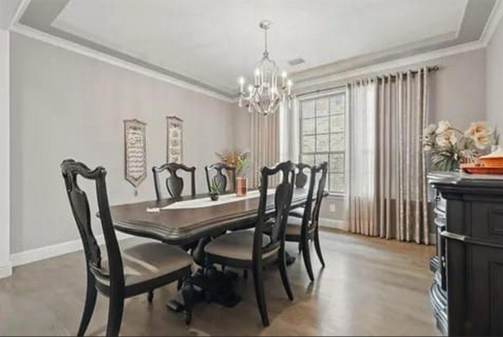 2521 Hunters Boulevard