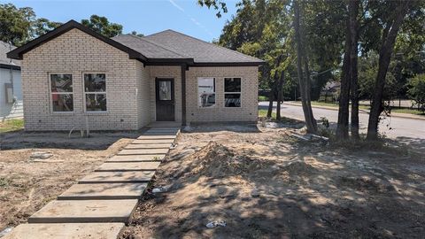 2402 Garden Drive Dallas TX 75215