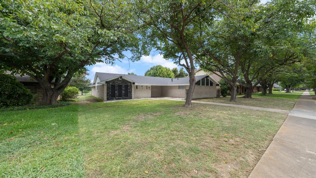 11530 Drummond Drive