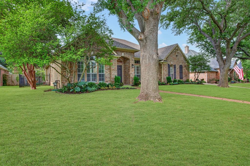 2815 Summer Tree Lane