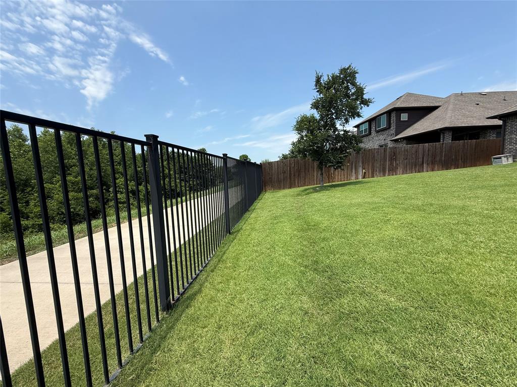 4705 Dorchester Drive