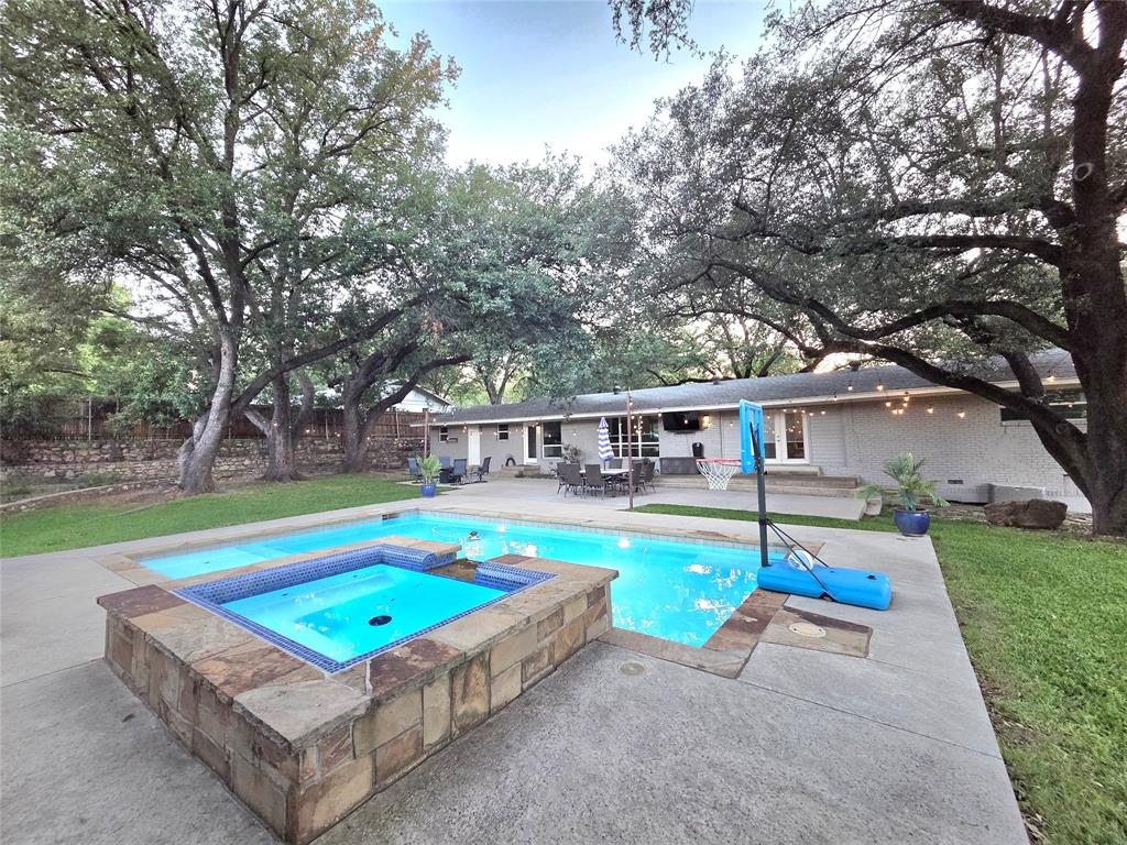 Ridglea Hills Add - Residential