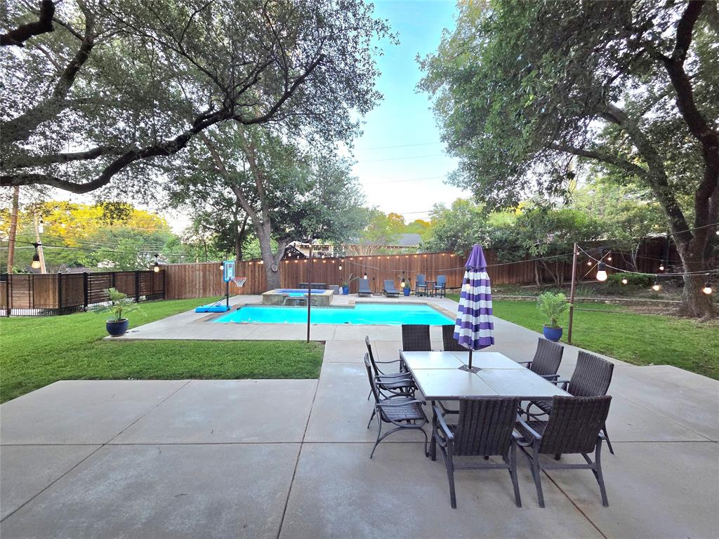 4236 Shannon Drive