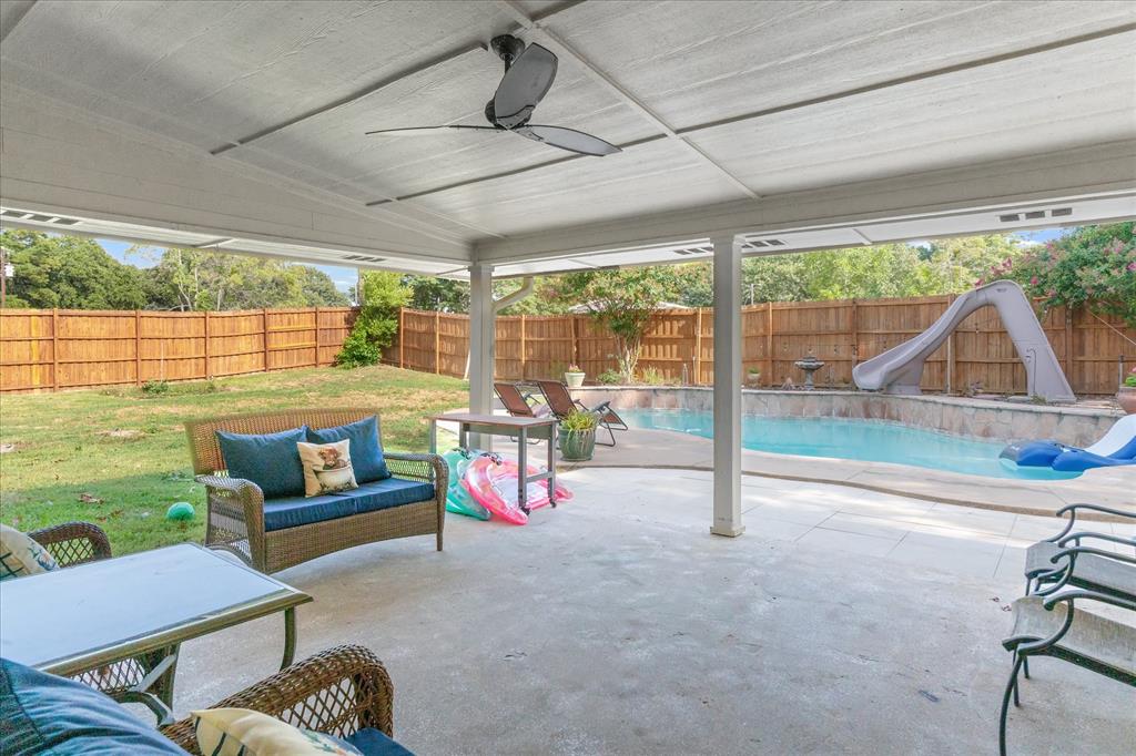 (1360) HOLBROOK ACRES - Residential