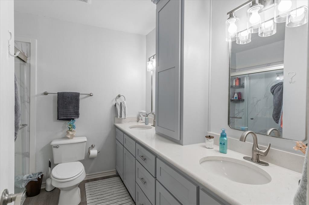 (1360) HOLBROOK ACRES - Residential