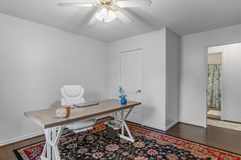 (1360) HOLBROOK ACRES - Residential