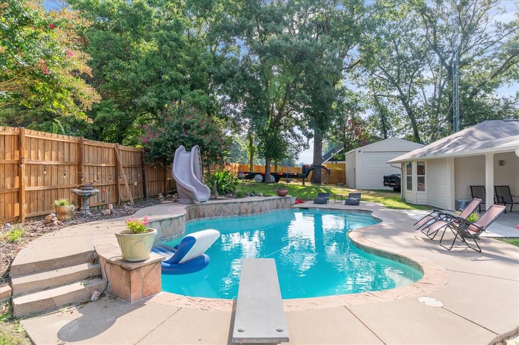 (1360) HOLBROOK ACRES - Residential