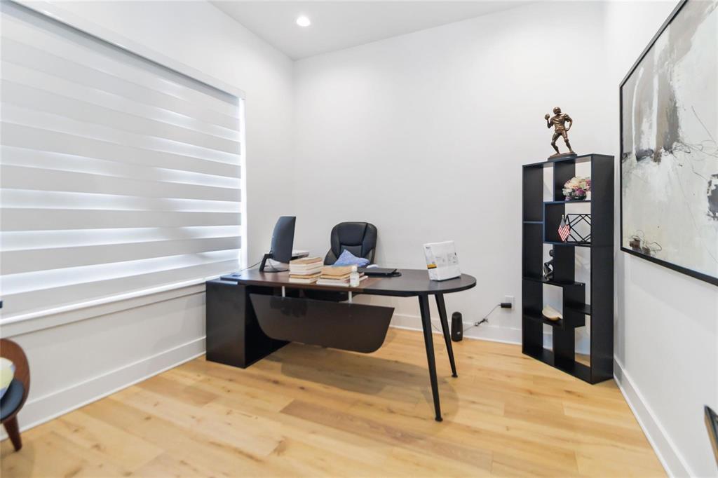 Ledbetter Gardens - Residential Lease