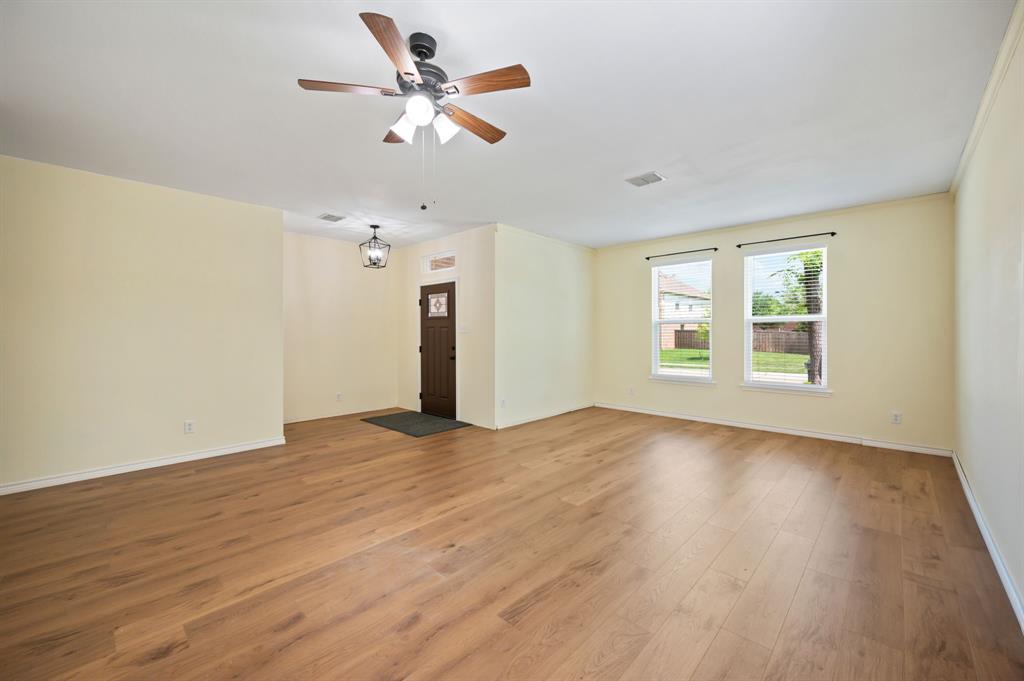 2428 Dalhart Trail