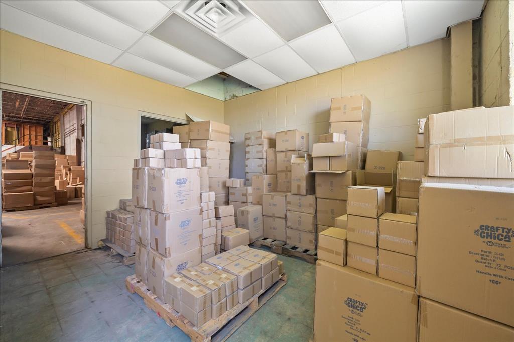 Levi L York - Commercial Sale