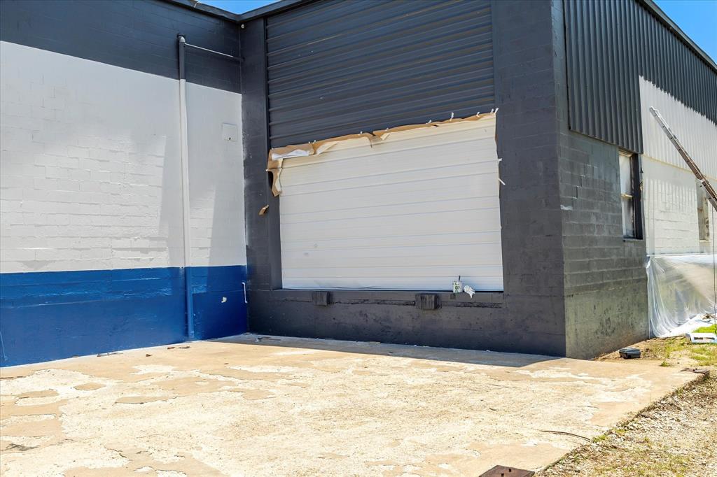 Levi L York - Commercial Sale