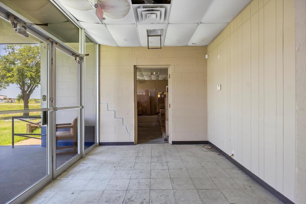 Levi L York - Commercial Sale