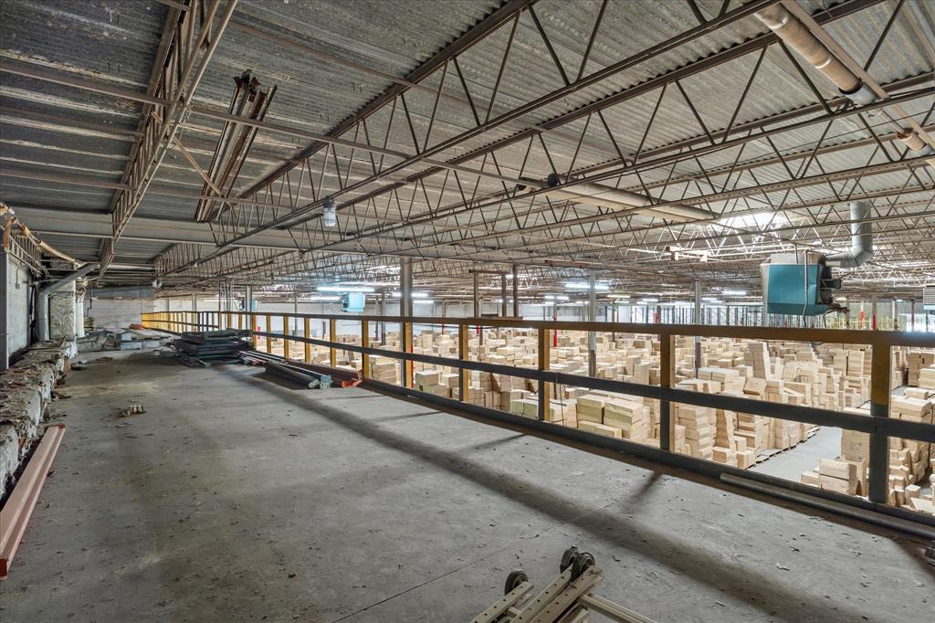 Levi L York - Commercial Sale