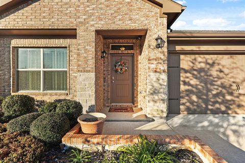 A home in Crowley