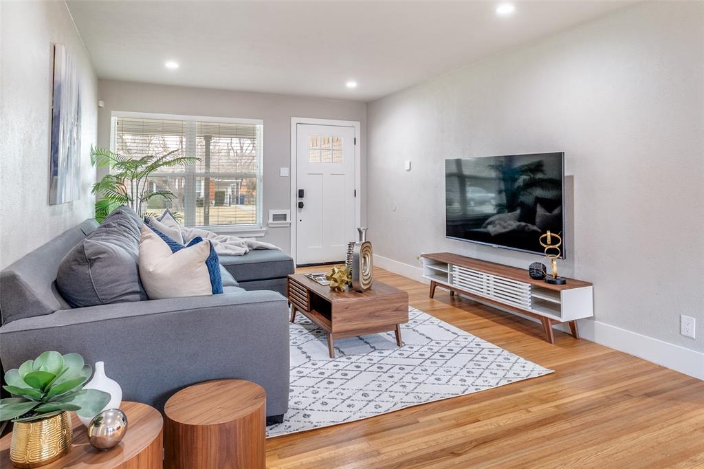 3003 San Lucas Avenue