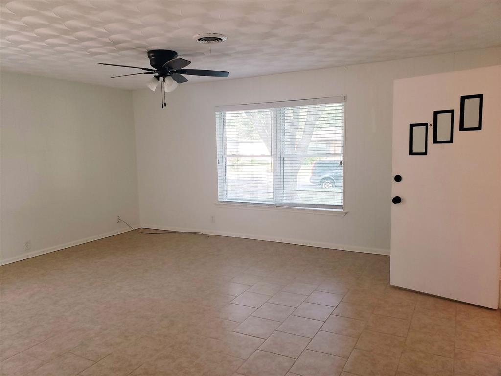 Lochwood - Residential Lease