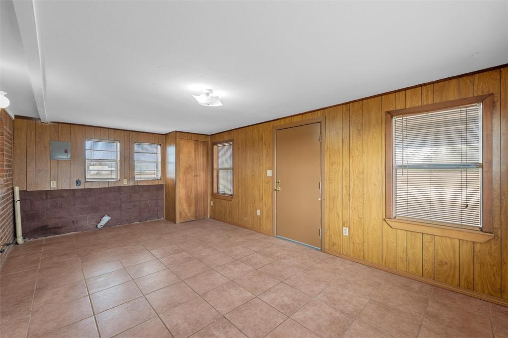 Winfrey A B J - Residential