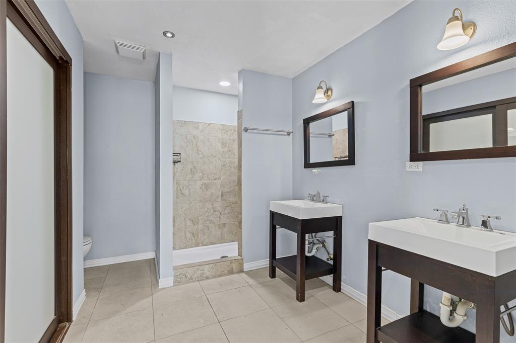 WEST OAKHURST - Residential Lease