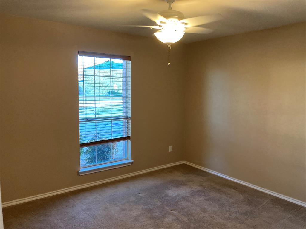 Country Lakes - Residential