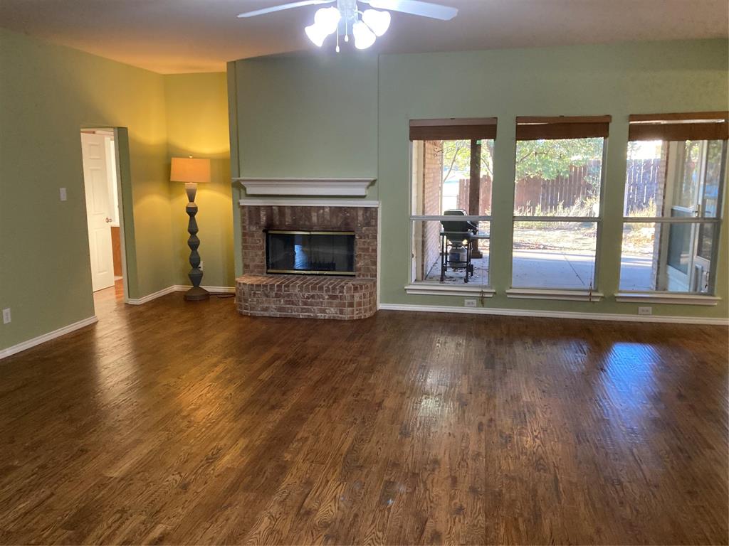 Country Lakes - Residential