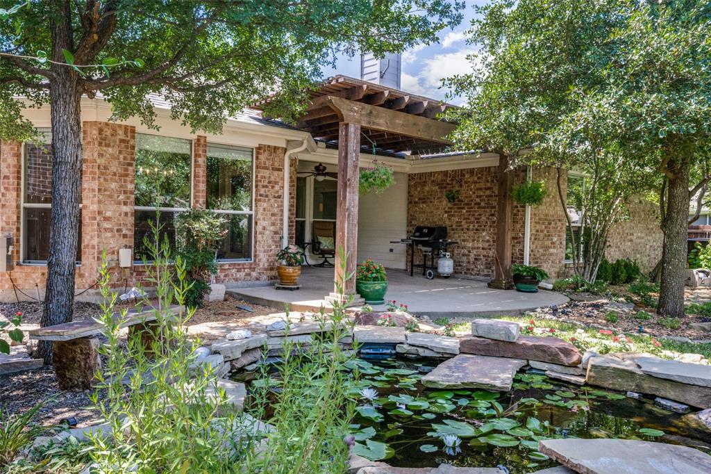 Country Lakes - Residential