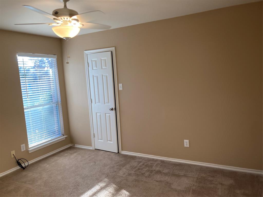 Country Lakes - Residential