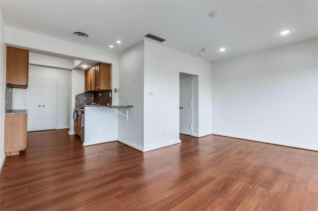 Preston Tower Condominium - Residential