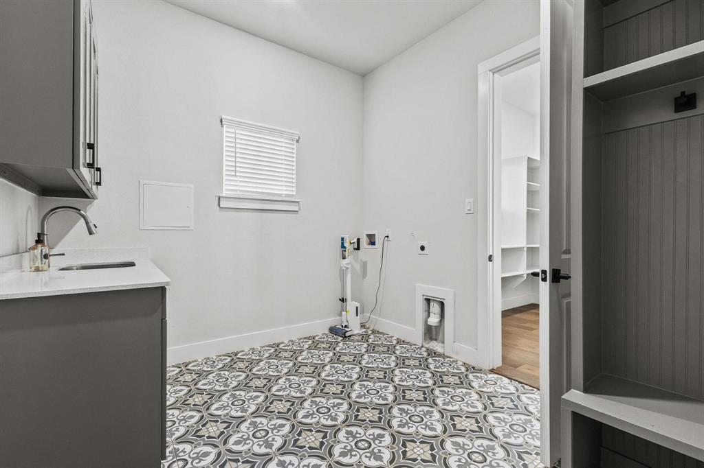 Chapel Creek Farms At Van Alst - Residential