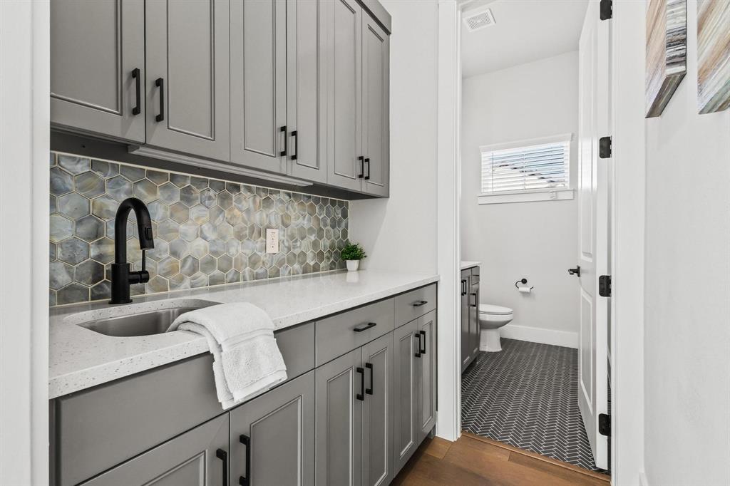 Chapel Creek Farms At Van Alst - Residential