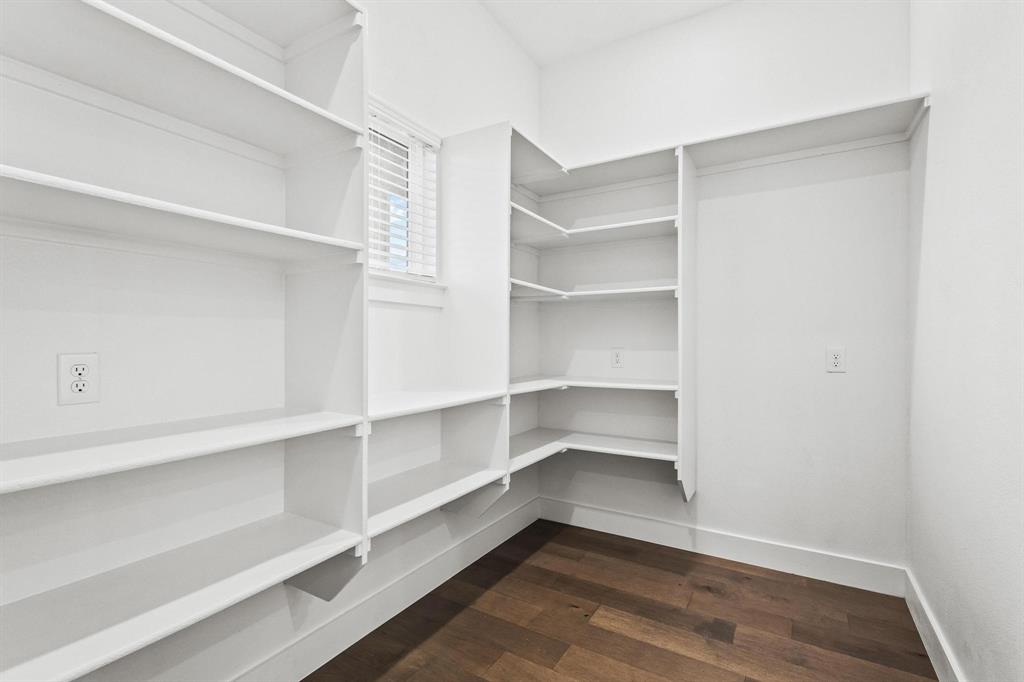 Chapel Creek Farms At Van Alst - Residential