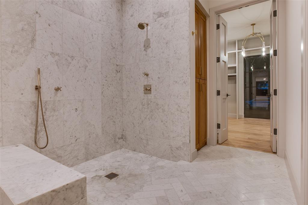 LAKEWOOD NORTH ESTATES - Residential