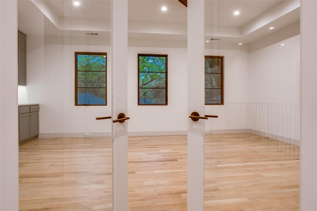 LAKEWOOD NORTH ESTATES - Residential