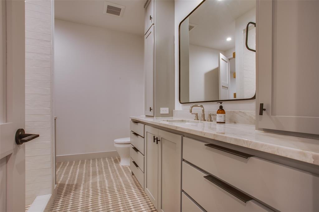 LAKEWOOD NORTH ESTATES - Residential