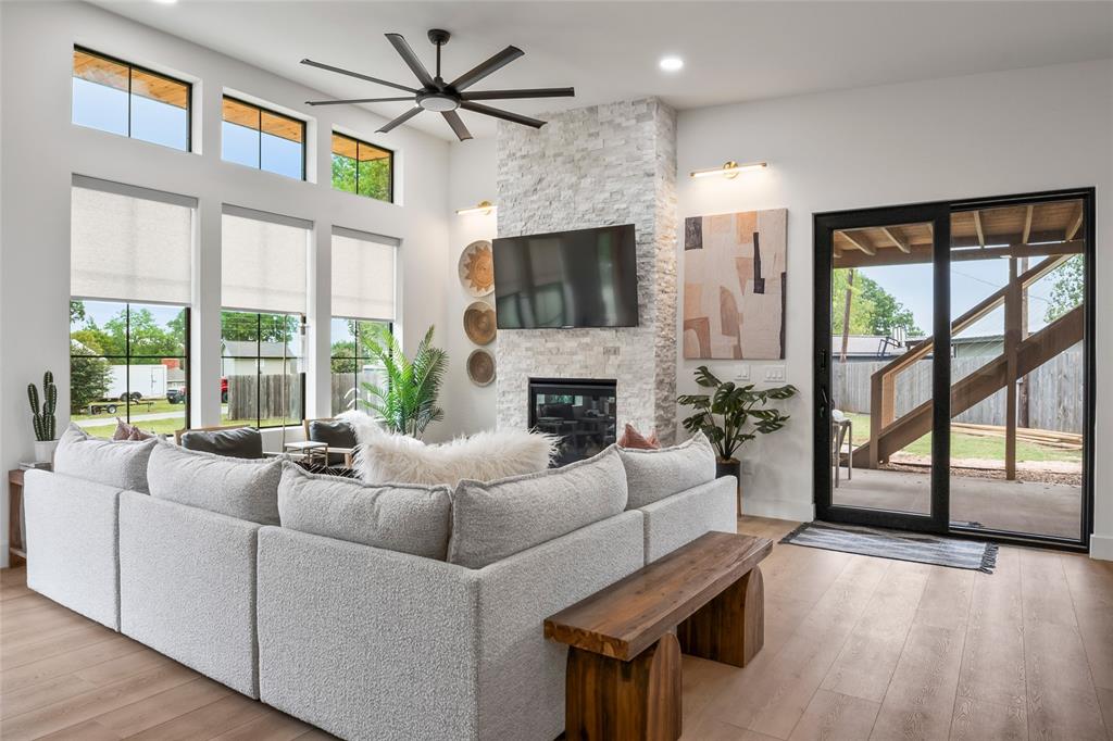 118 Bayside Circle