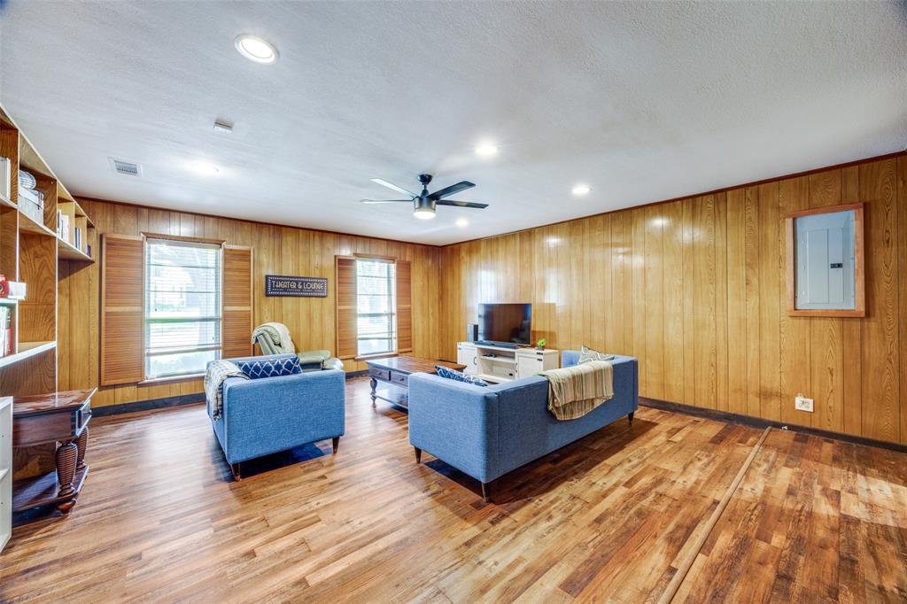 Elizabeth Hopson Homestead - Residential