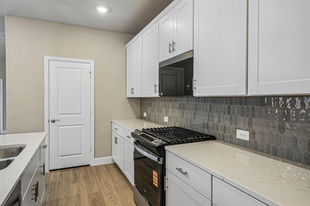 1316 Bridgestone Drive
