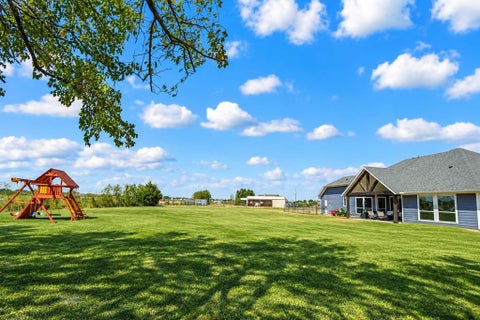 Tiny photo for 475 Massey Road, Gunter, TX 75058 (MLS # 21395936)
