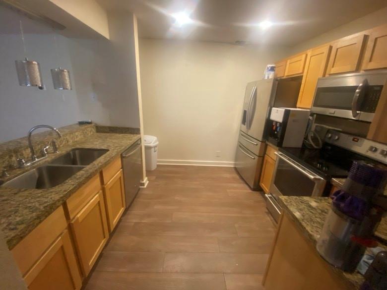 Parkside Cedar Spgs Condo - Residential Lease