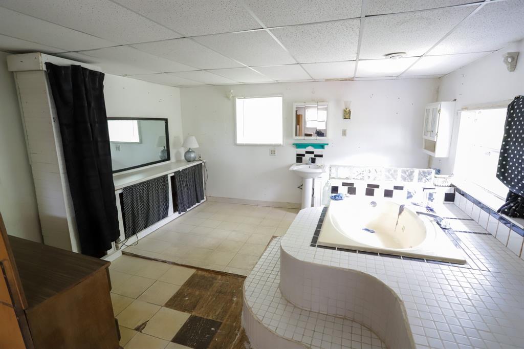 Brooks D B - Residential